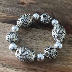 Fun contemporary bracelet. 